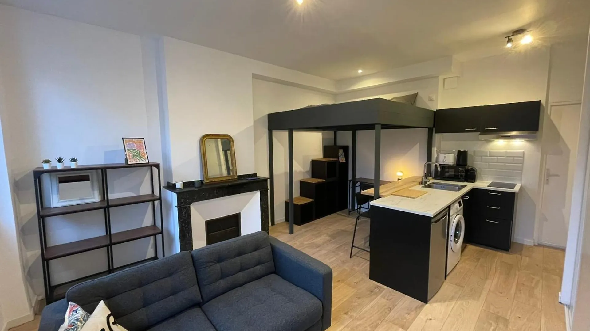 Contacts de Charming T1 In The Heart Of Toulouse